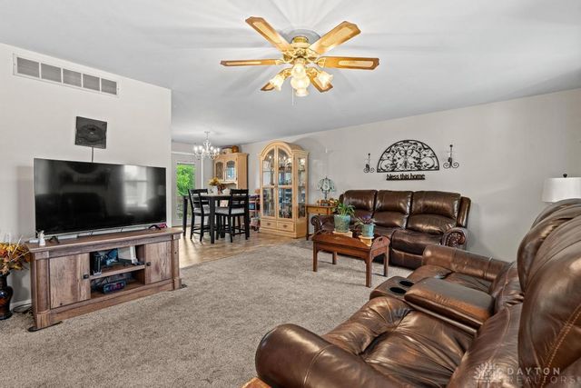 687 Eden Roc Drive, Xenia, OH 45385