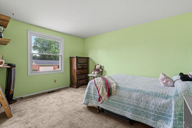 687 Eden Roc Drive, Xenia, OH 45385