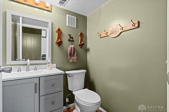 687 Eden Roc Drive, Xenia, OH 45385