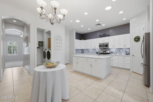 3104 E ISAIAH Avenue, Gilbert, AZ 85298