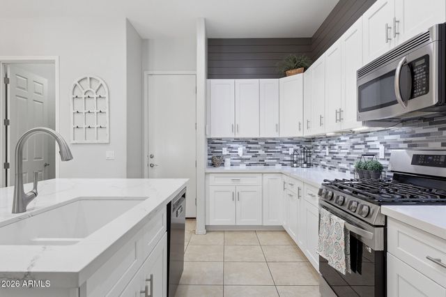 3104 E ISAIAH Avenue, Gilbert, AZ 85298