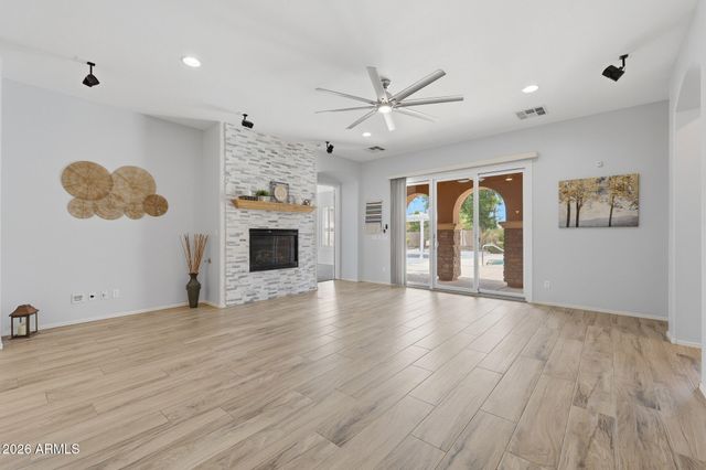 3104 E ISAIAH Avenue, Gilbert, AZ 85298