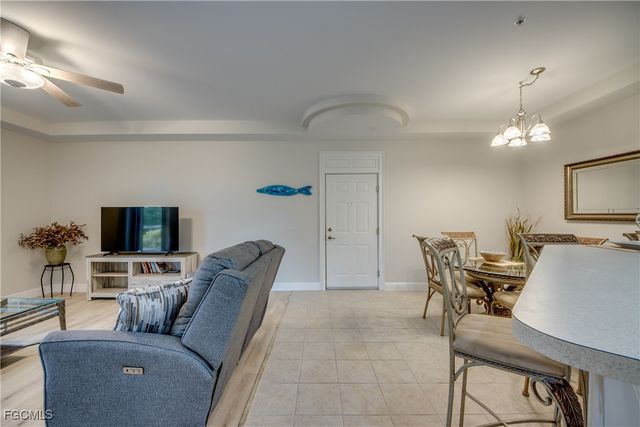 1516 SW 50th ST 104, Cape Coral, FL 33914