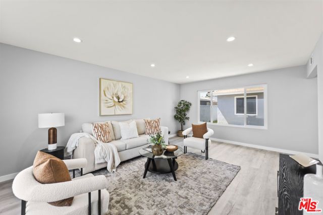 509 E Moorehaven Drive, Carson, CA 90746