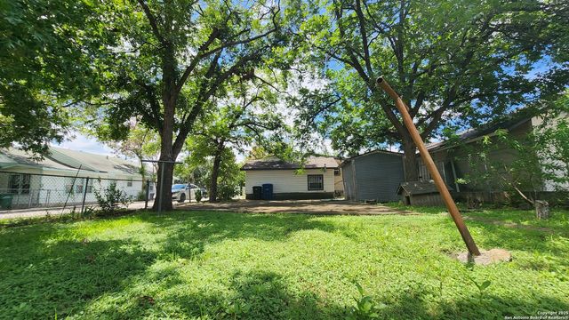 3003 W travis, San Antonio, TX 78207
