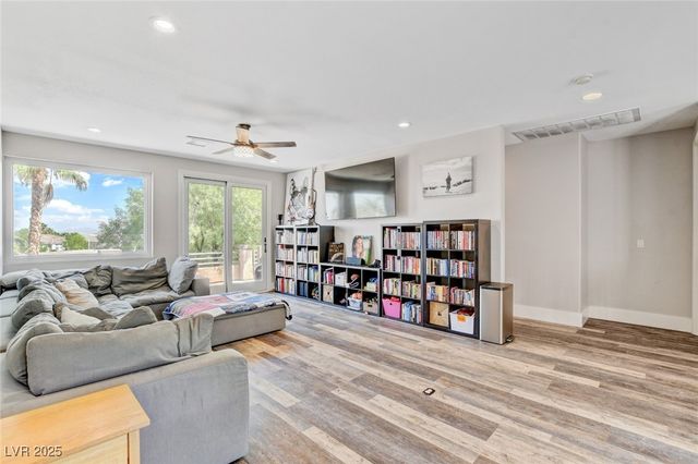 10960 Bethel Park Court, Las Vegas, NV 89141