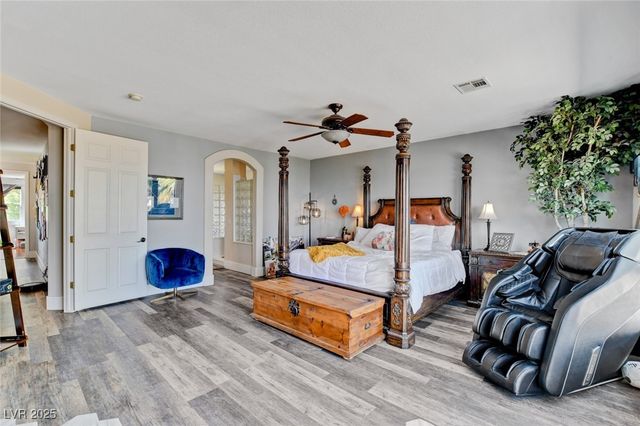 10960 Bethel Park Court, Las Vegas, NV 89141