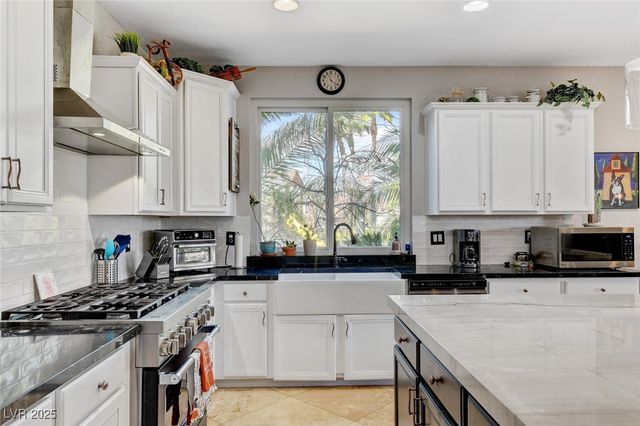 10960 Bethel Park Court, Las Vegas, NV 89141