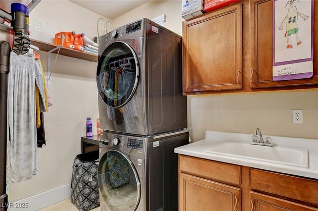 10960 Bethel Park Court, Las Vegas, NV 89141