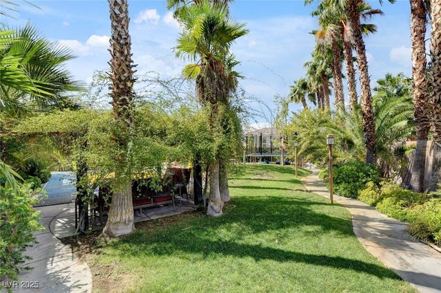 10960 Bethel Park Court, Las Vegas, NV 89141