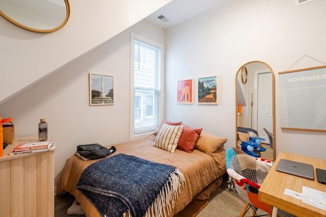 3646 W Wabansia Avenue 2, Chicago, IL 60647