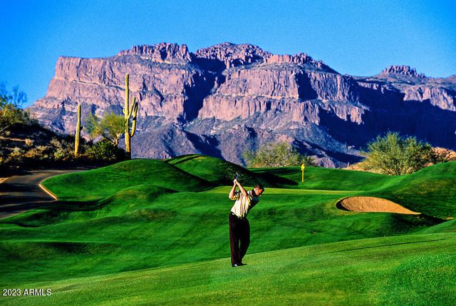 9244 E Mogollon Trail, Gold Canyon, AZ 85118