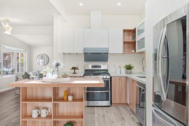 747 Madrone Avenue, Sunnyvale, CA 94085