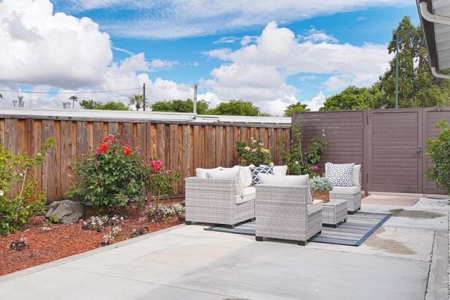 747 Madrone Avenue, Sunnyvale, CA 94085