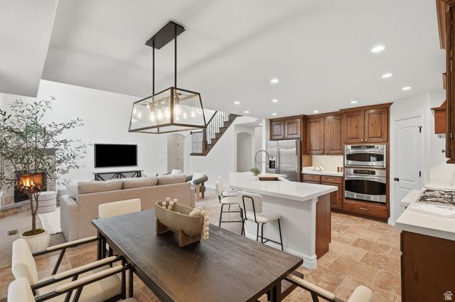 792 E GRAND CAYMAN DR, Millcreek, UT 84107