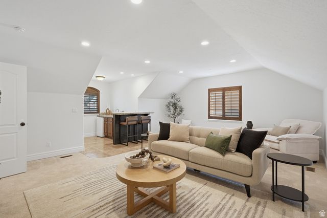 792 E GRAND CAYMAN DR, Millcreek, UT 84107