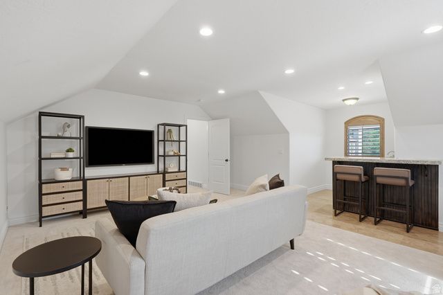 792 E GRAND CAYMAN DR, Millcreek, UT 84107