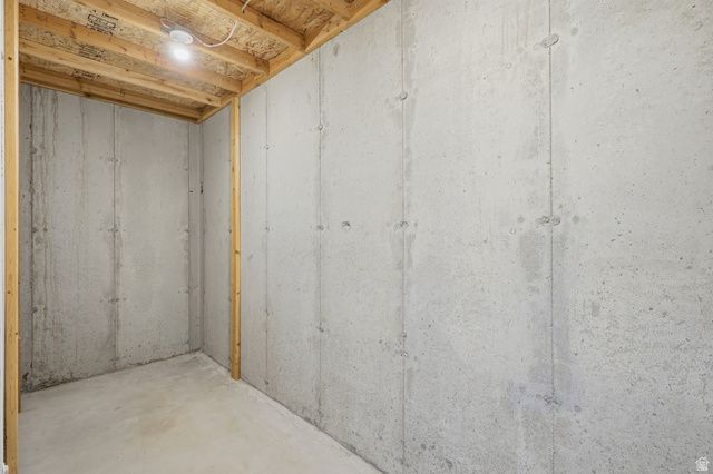 792 E GRAND CAYMAN DR, Millcreek, UT 84107