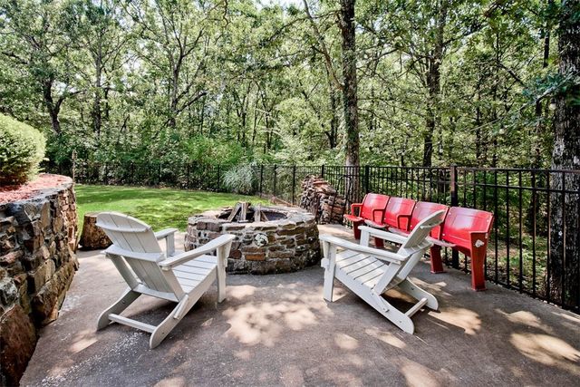 3515 S Eliza Lane, Farmington, AR 72730