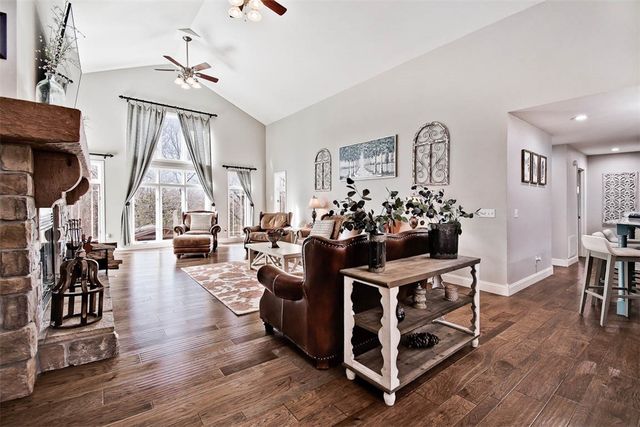 3515 S Eliza Lane, Farmington, AR 72730