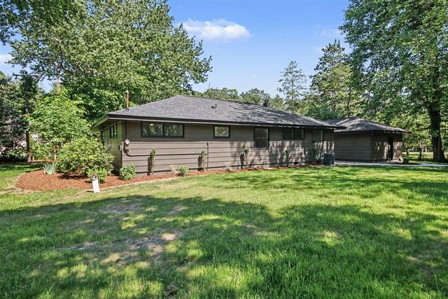 18195 148th Avenue, Spring Lake, MI 49456