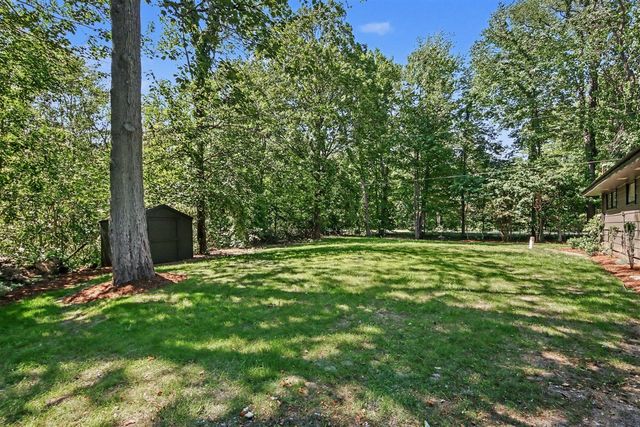18195 148th Avenue, Spring Lake, MI 49456