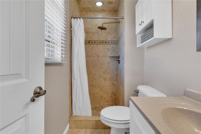 8612 S Indiana Avenue, Oklahoma City, OK 73159