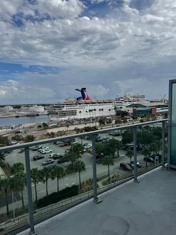 912 CHANNELSIDE DRIVE 2803, Tampa, FL 33602