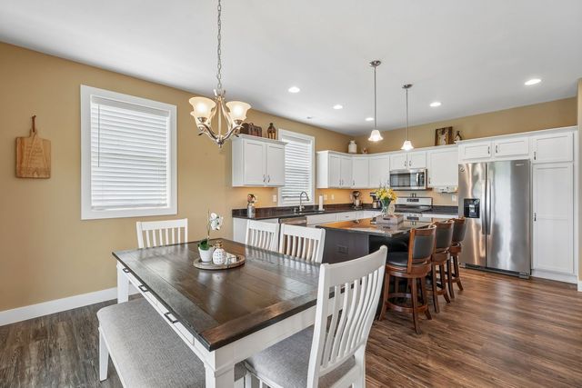 549 Landing Court, Washington Twp, PA 15613