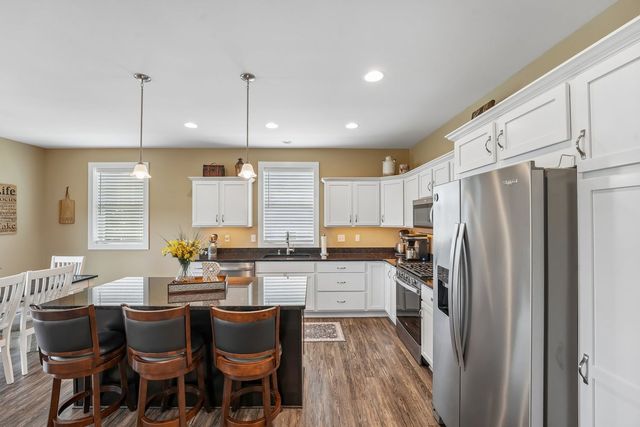 549 Landing Court, Washington Twp, PA 15613