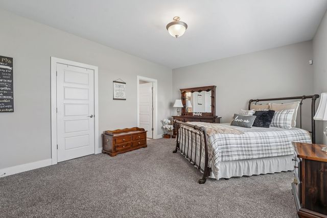 549 Landing Court, Washington Twp, PA 15613