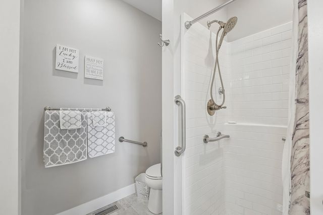 549 Landing Court, Washington Twp, PA 15613
