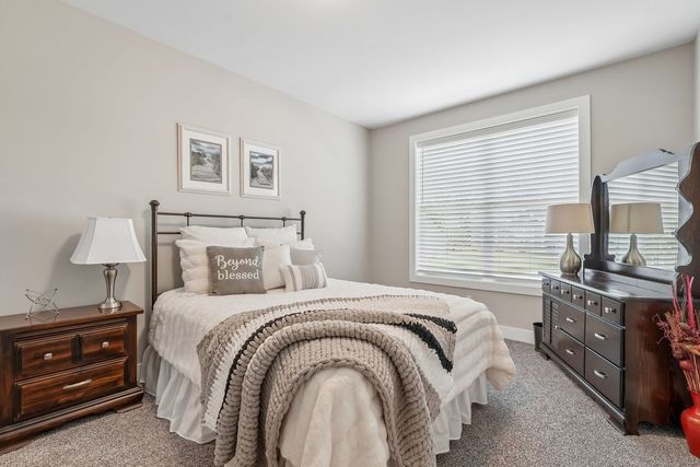 549 Landing Court, Washington Twp, PA 15613