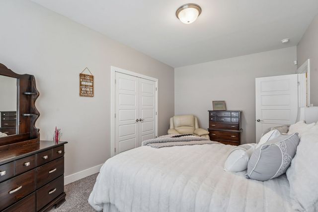 549 Landing Court, Washington Twp, PA 15613