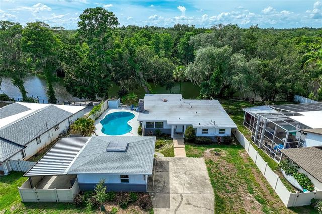 11935 RIVERHILLS DRIVE, Temple Terrace, FL 33617