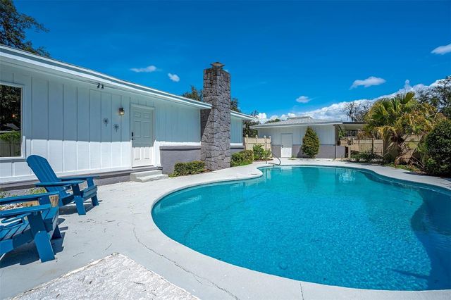 11935 RIVERHILLS DRIVE, Temple Terrace, FL 33617
