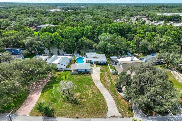 11935 RIVERHILLS DRIVE, Temple Terrace, FL 33617