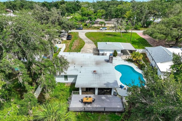 11935 RIVERHILLS DRIVE, Temple Terrace, FL 33617