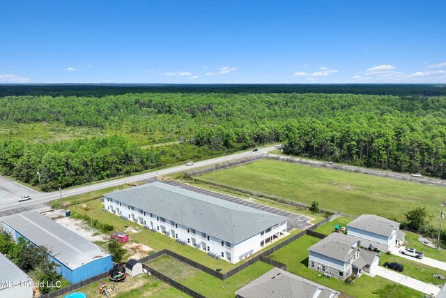 8701 Old Spanish Trail, 207, Ocean Springs, MS 39564