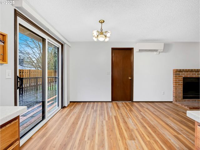 2807 Se 174TH Ave, Portland, OR 97236