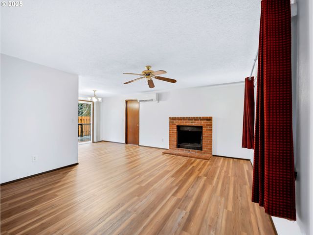 2807 Se 174TH Ave, Portland, OR 97236