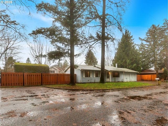 2807 Se 174TH Ave, Portland, OR 97236