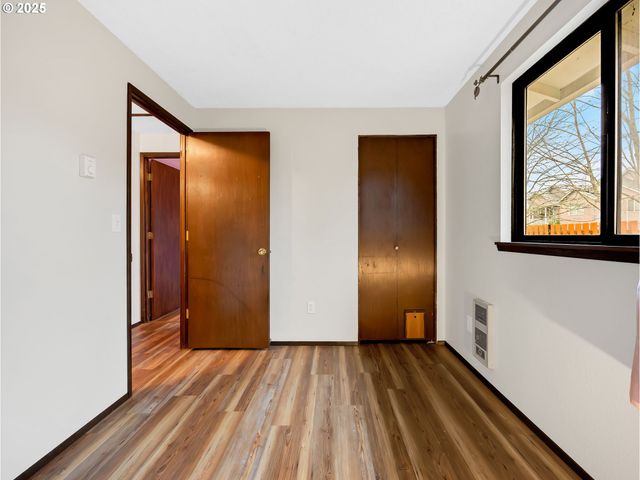 2807 Se 174TH Ave, Portland, OR 97236