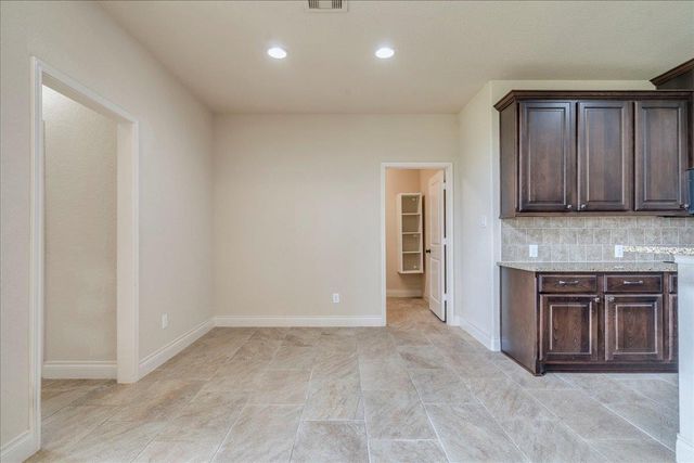 2933 Countryside PATH, Seguin, TX 78155