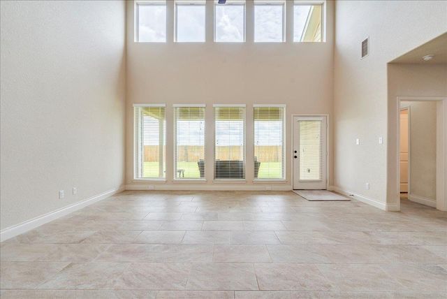 2933 Countryside PATH, Seguin, TX 78155