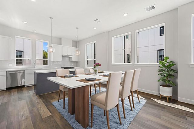 2708 Grand Fountains Drive F, Houston, TX 77054