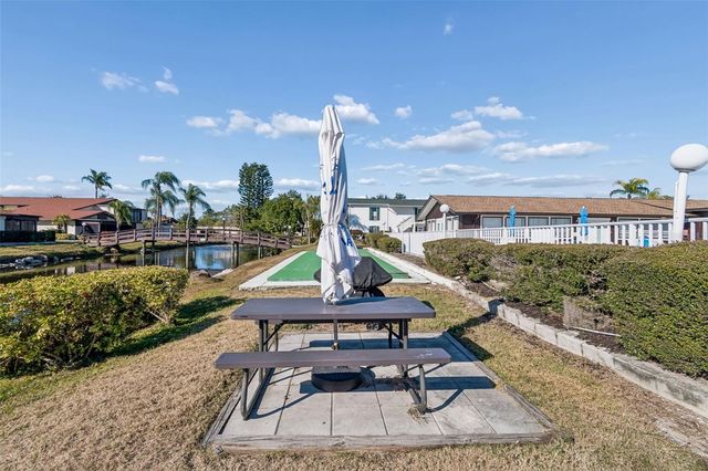 5400 34TH STREET W D16, Bradenton, FL 34210