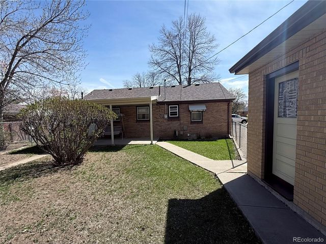 5555 Dudley Court, Arvada, CO 80002