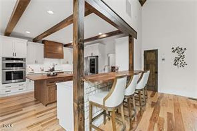 289 Linville River Drive, Linville, NC 28646