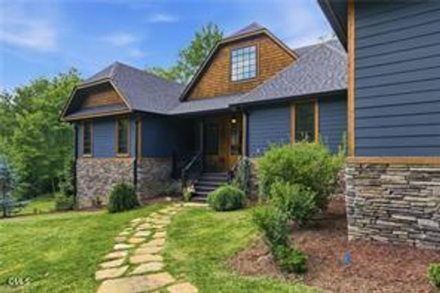 289 Linville River Drive, Linville, NC 28646